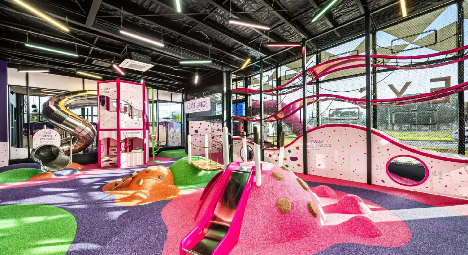 Best Indoor Playgrounds in Huntington Beach